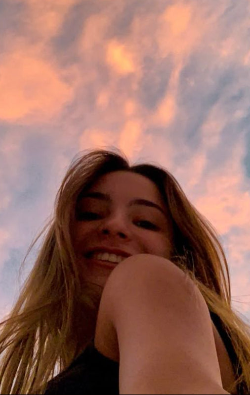 Mia F.